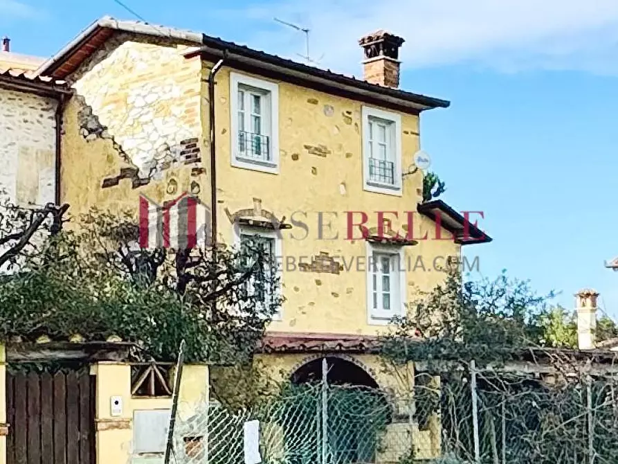 Immagine 1 di Terratetto in vendita  a Pietrasanta