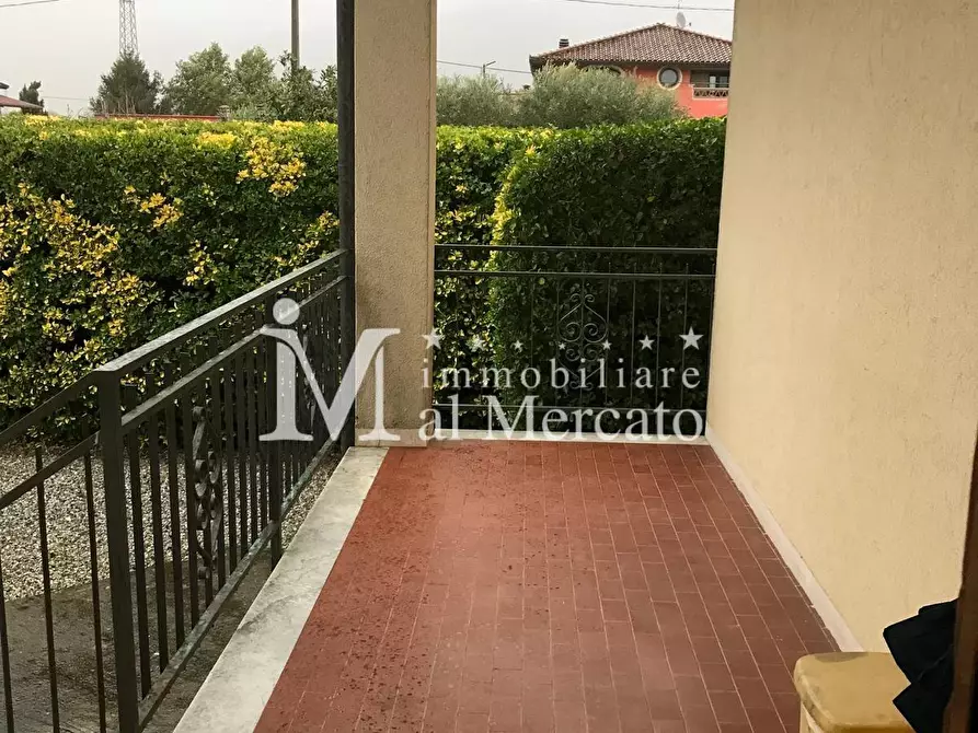 Immagine 10 di Casa indipendente in vendita  a Pietrasanta
