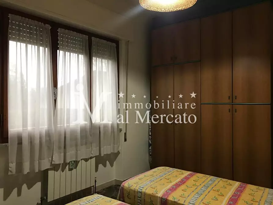 Immagine 37 di Casa indipendente in vendita  a Pietrasanta