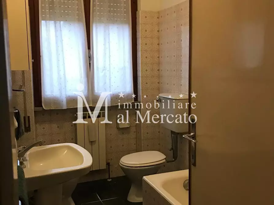 Immagine 29 di Casa indipendente in vendita  a Pietrasanta