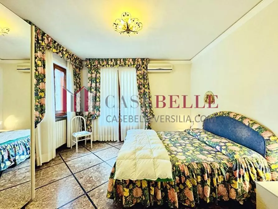 Immagine 18 di Appartamento in affitto  a Forte Dei Marmi