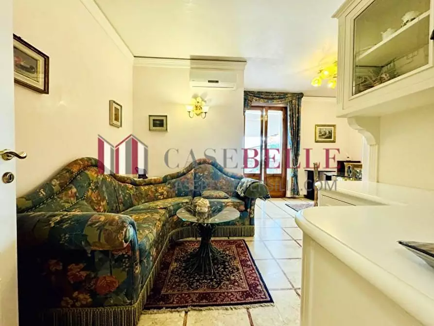 Immagine 5 di Appartamento in affitto  a Forte Dei Marmi