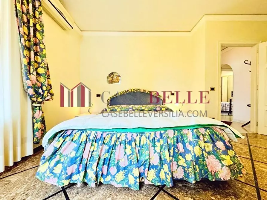 Immagine 20 di Appartamento in affitto  a Forte Dei Marmi