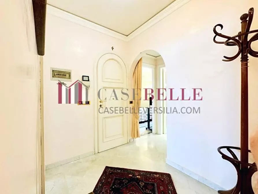 Immagine 26 di Appartamento in affitto  a Forte Dei Marmi