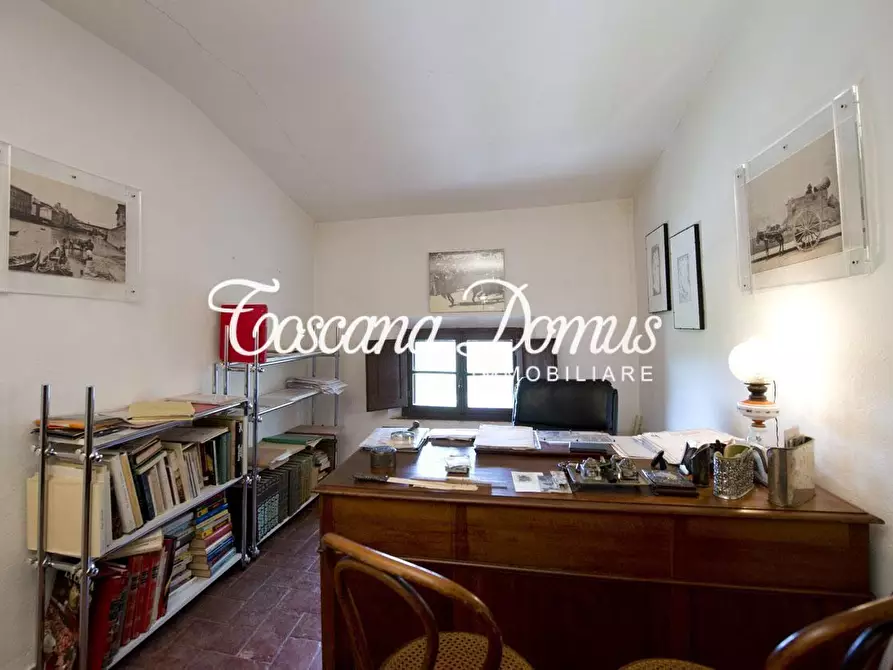 Immagine 89 di Villa in vendita  a Monteriggioni