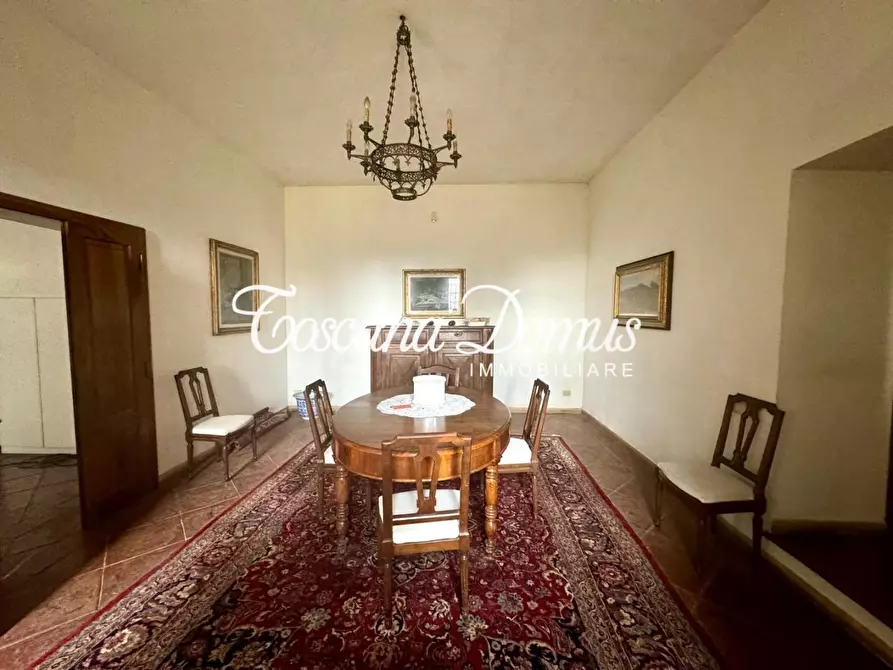 Immagine 43 di Villa in vendita  a Monteriggioni