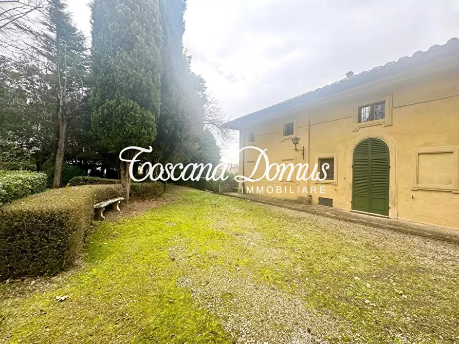 Immagine 21 di Villa in vendita  a Monteriggioni