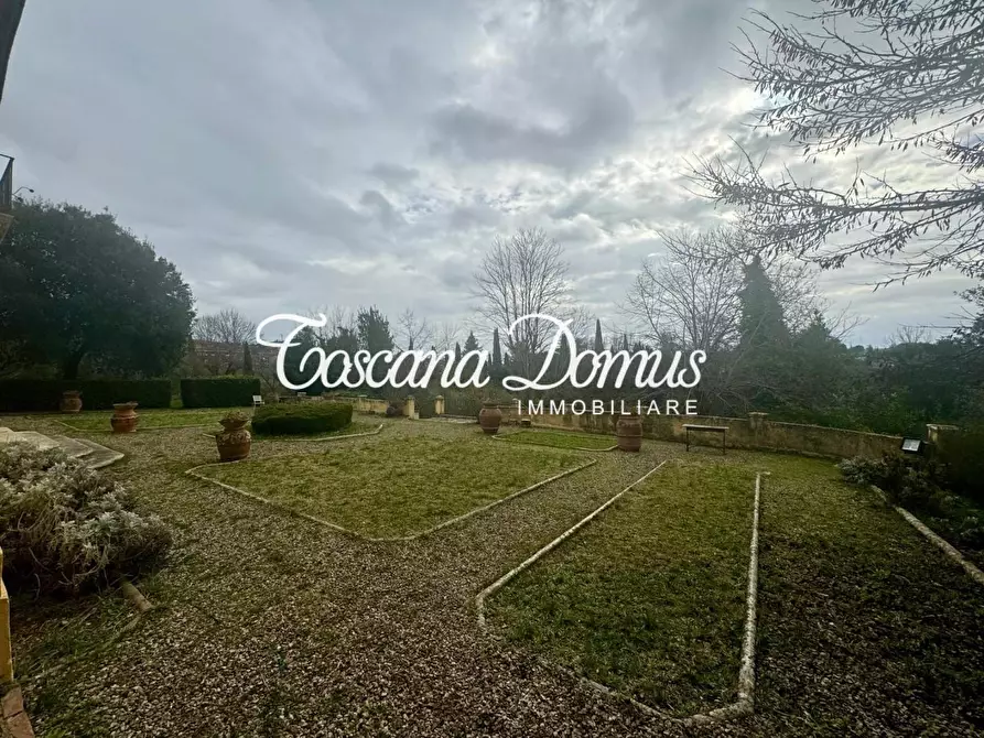 Immagine 23 di Villa in vendita  a Monteriggioni