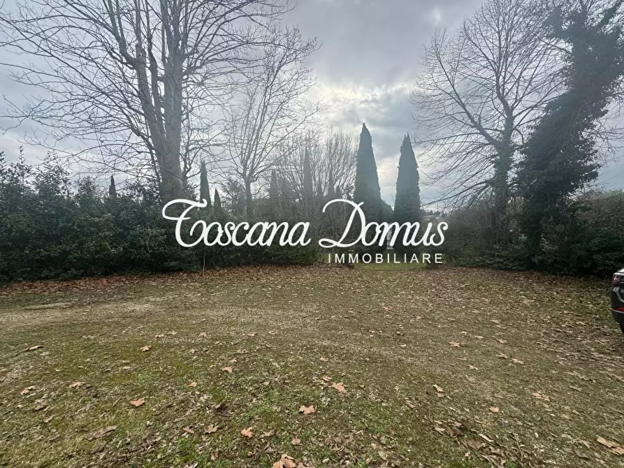 Immagine 14 di Villa in vendita  a Monteriggioni