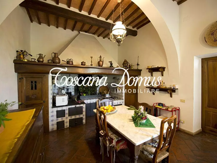 Immagine 41 di Villa in vendita  a Monteriggioni