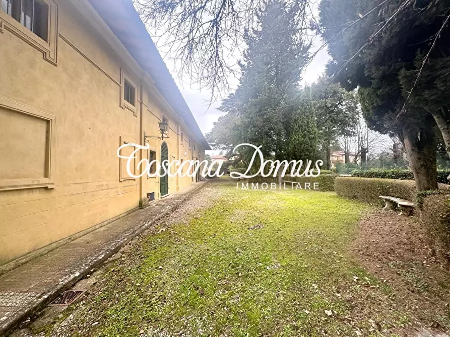 Immagine 17 di Villa in vendita  a Monteriggioni