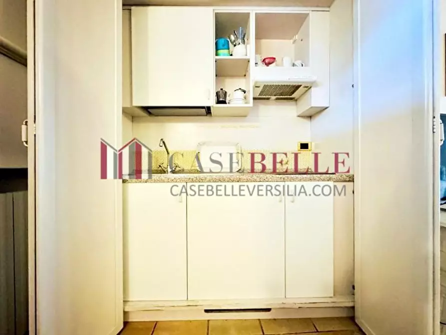 Immagine 5 di Appartamento in affitto  a Forte Dei Marmi