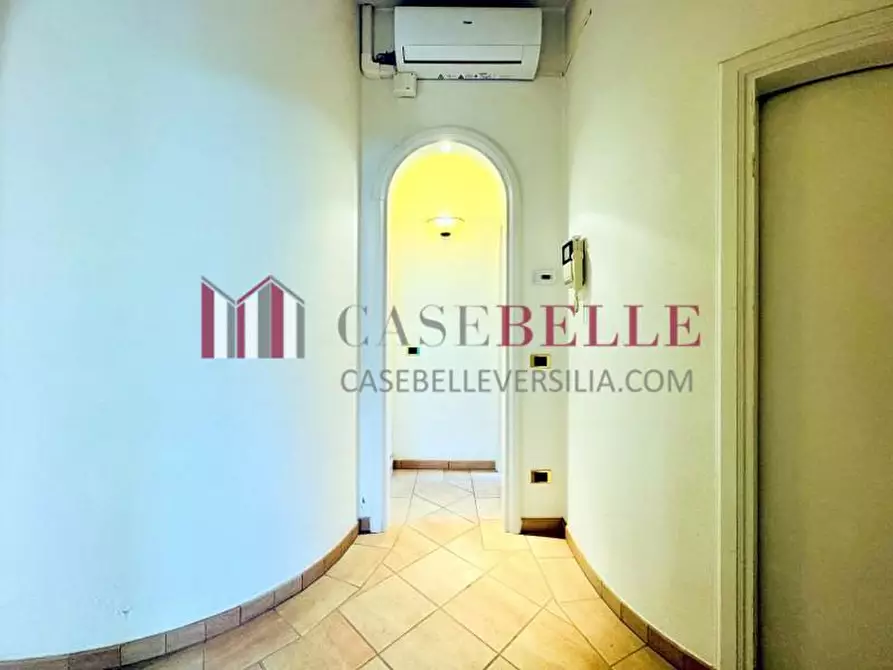 Immagine 13 di Appartamento in affitto  a Forte Dei Marmi