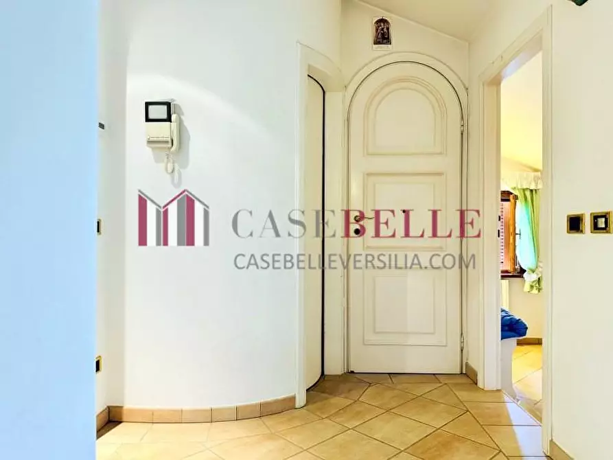 Immagine 28 di Appartamento in affitto  a Forte Dei Marmi