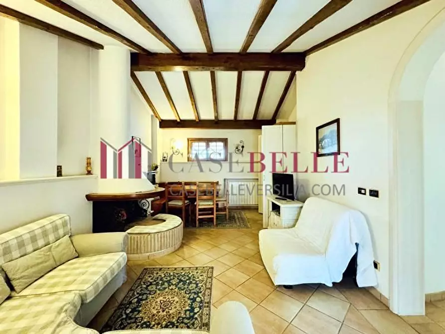 Immagine 1 di Appartamento in affitto  a Forte Dei Marmi