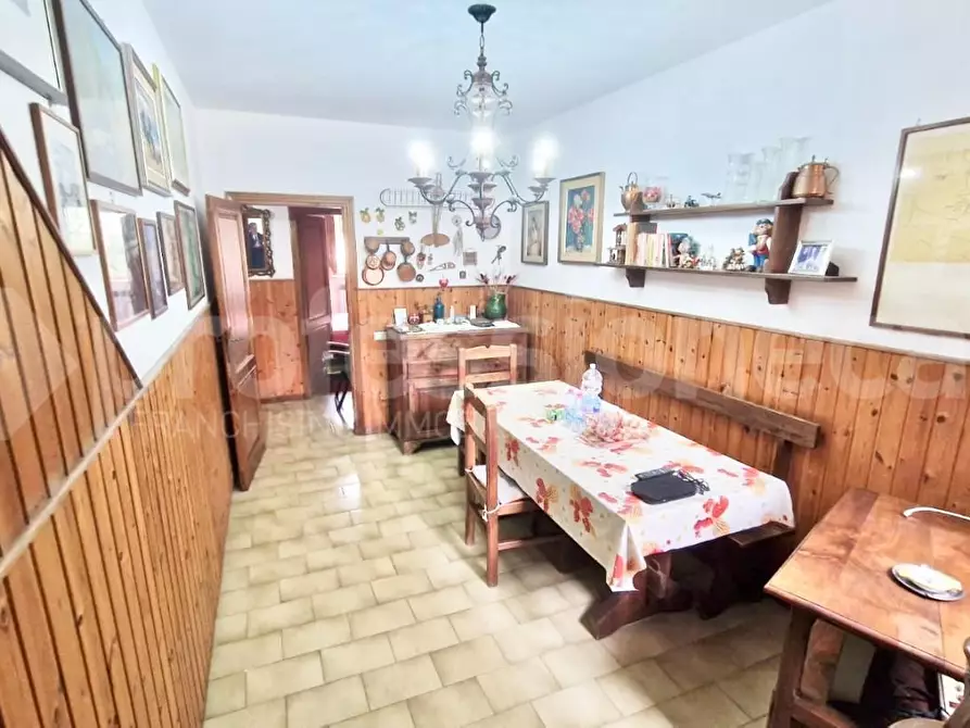 Immagine 19 di Appartamento in vendita  a San Giuliano Terme