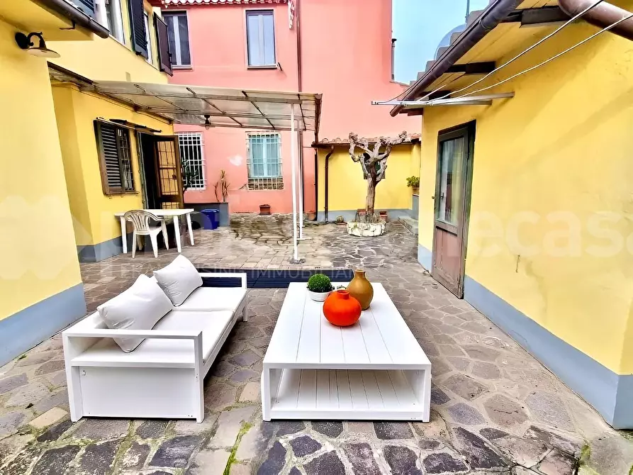 Immagine 4 di Appartamento in vendita  a San Giuliano Terme