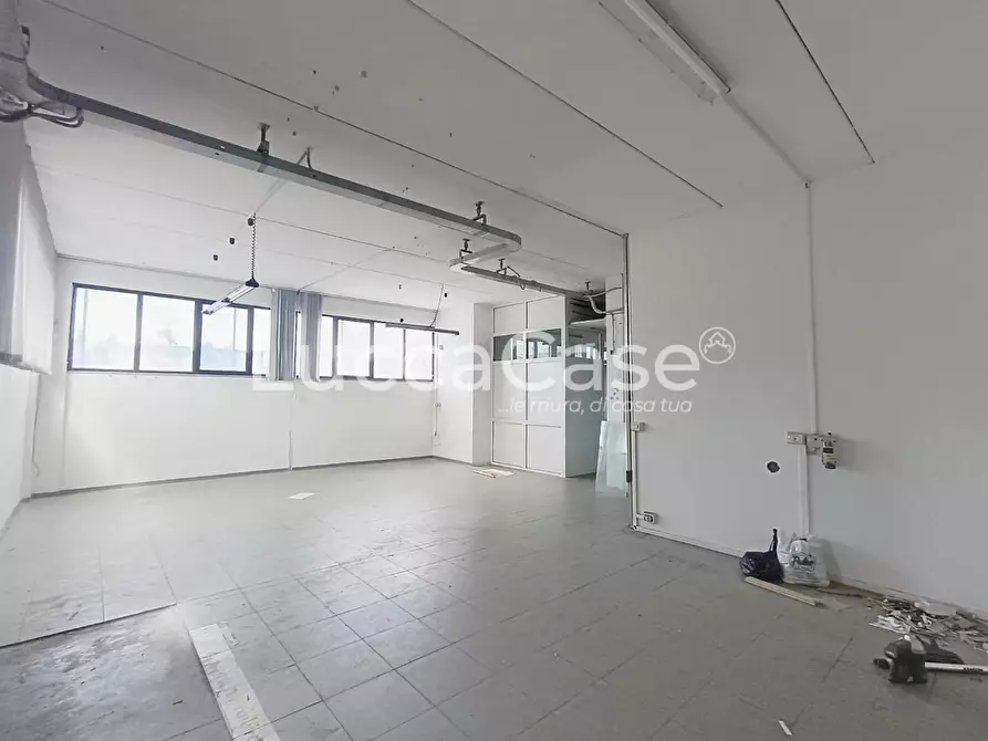 Immagine 3 di Laboratorio in affitto  a Pisa