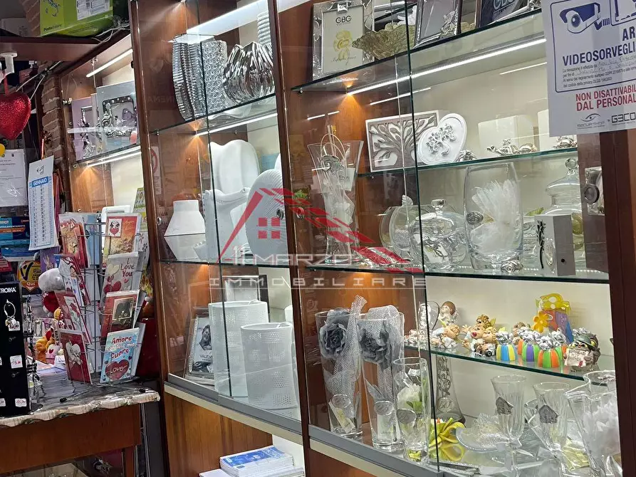 Immagine 8 di Attività commerciale in vendita  a Pisa