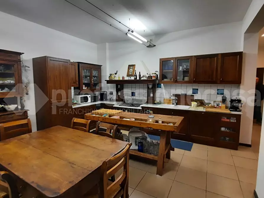 Immagine 5 di Appartamento in vendita  a Cascina