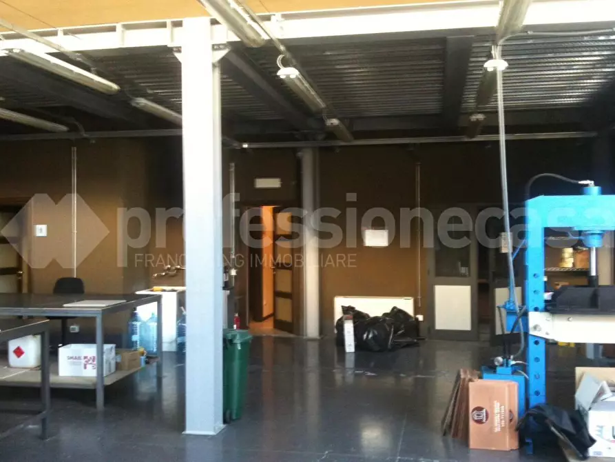 Immagine 29 di Appartamento in vendita  a Cascina