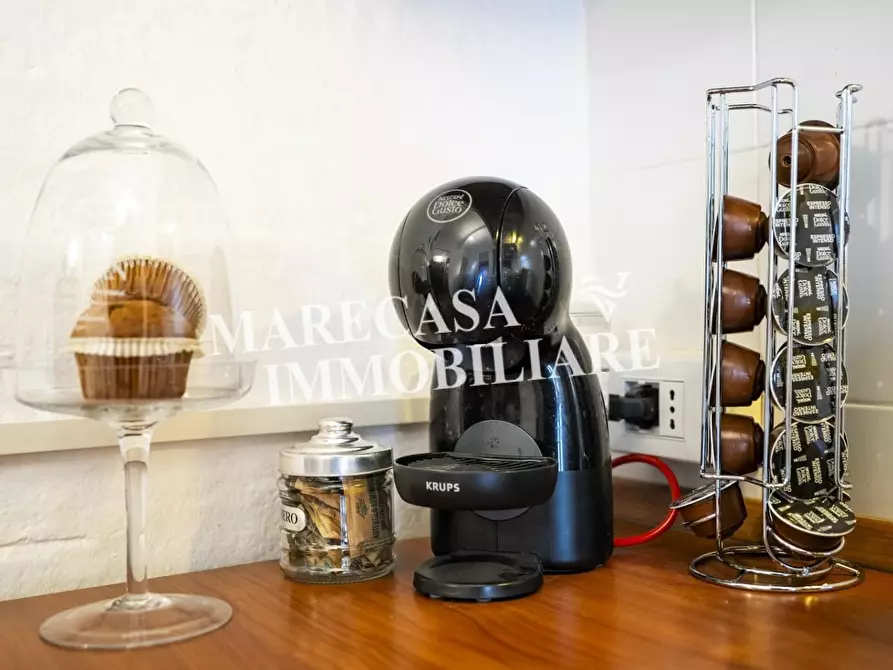 Immagine 7 di Appartamento in affitto  a Carrara