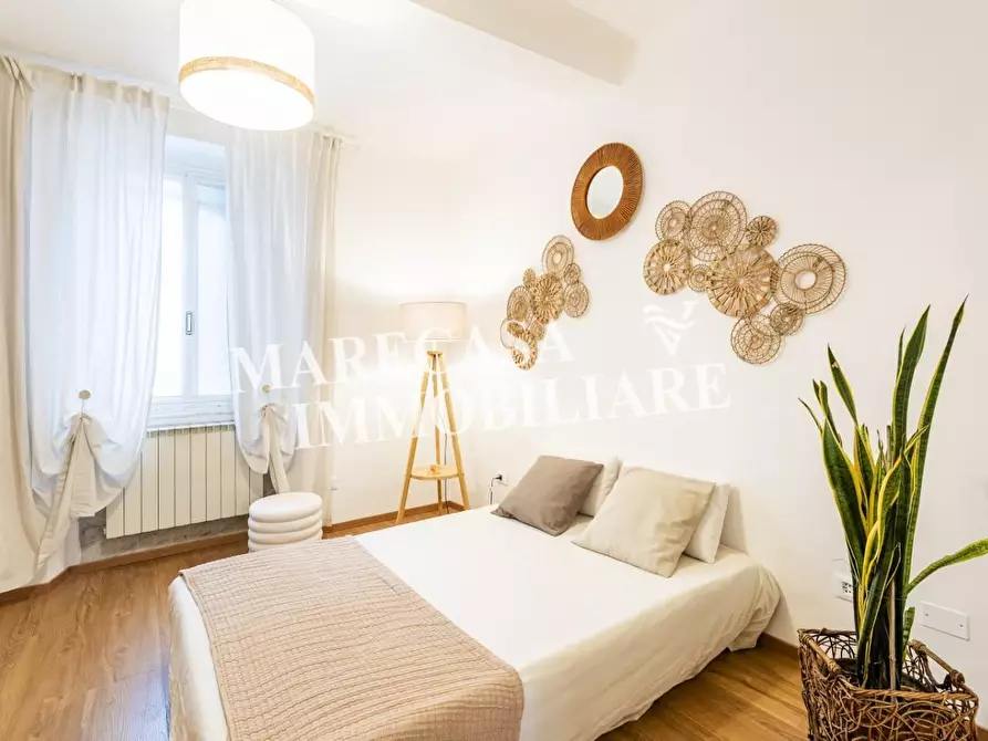 Immagine 15 di Appartamento in affitto  a Carrara