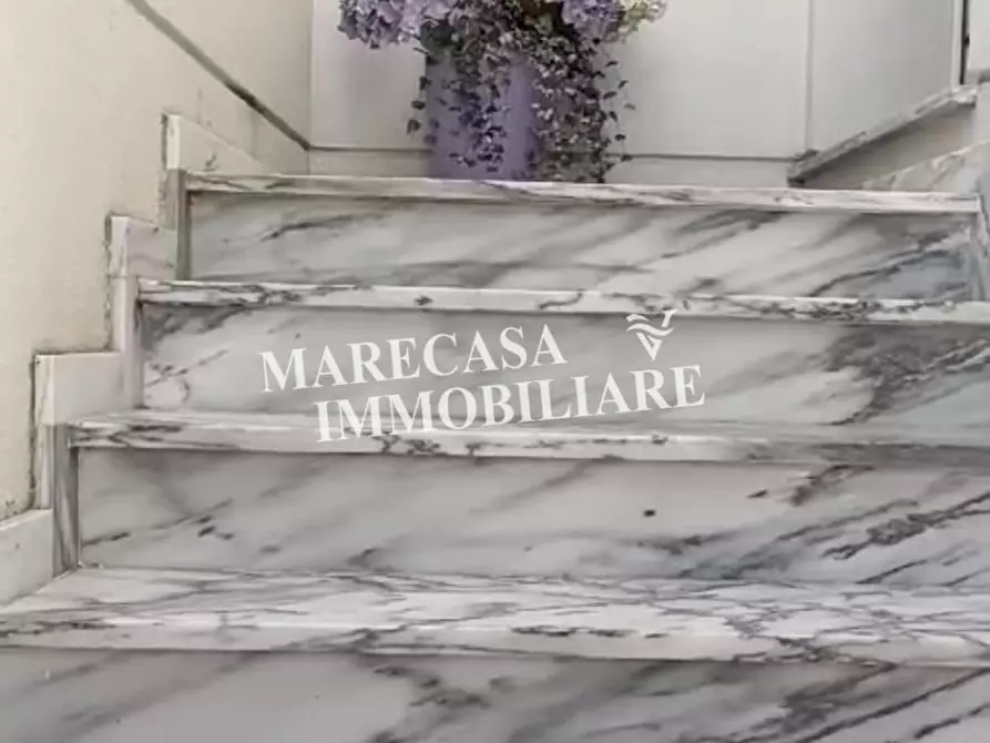 Immagine 4 di Appartamento in affitto  a Montignoso