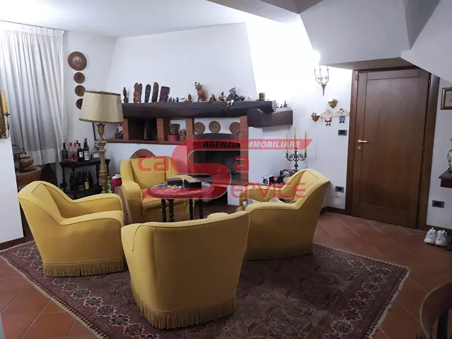 Immagine 12 di Casa bifamiliare in vendita  a Montecatini Terme