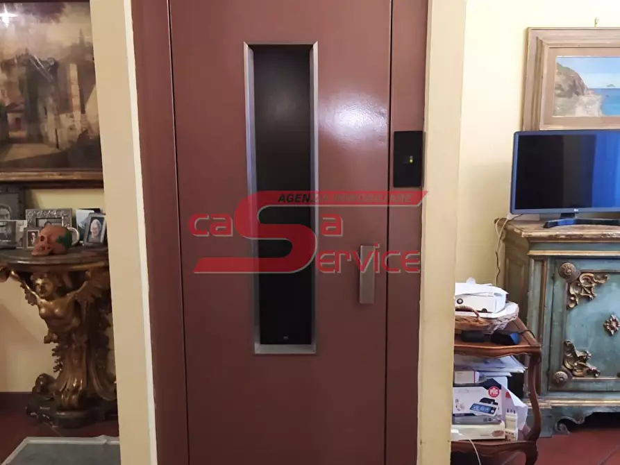 Immagine 17 di Casa bifamiliare in vendita  a Montecatini Terme