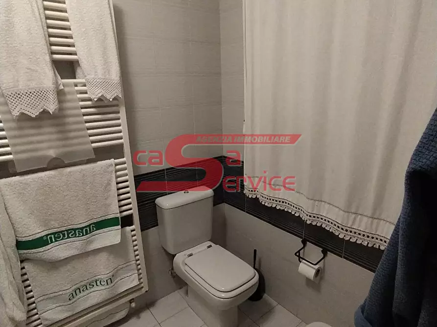 Immagine 20 di Casa bifamiliare in vendita  a Montecatini Terme