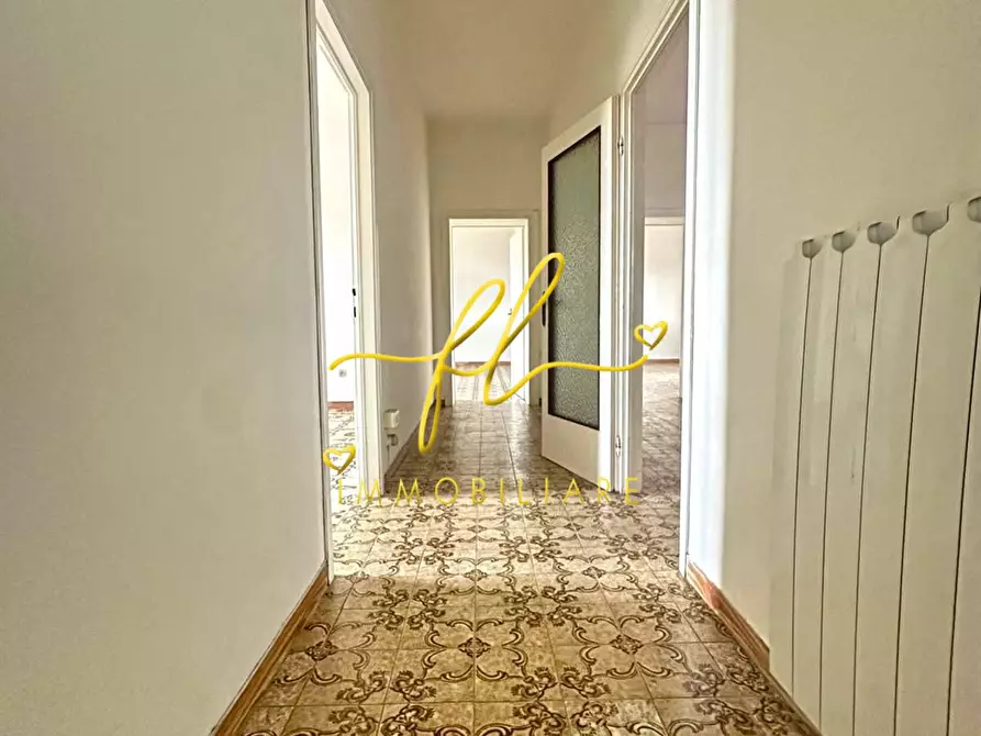 Immagine 4 di Appartamento in vendita  a Rosignano Marittimo