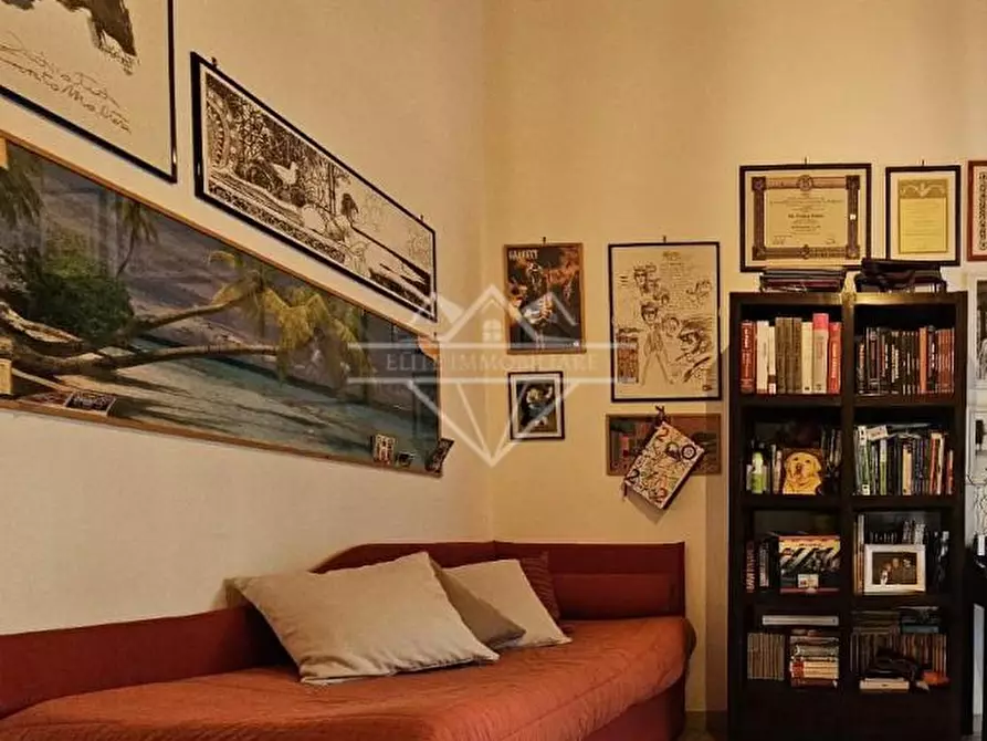 Immagine 21 di Appartamento in vendita  a Carrara
