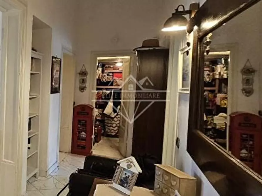 Immagine 17 di Appartamento in vendita  a Carrara