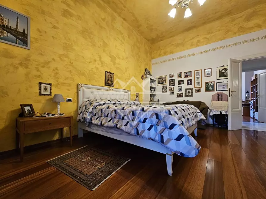 Immagine 3 di Appartamento in vendita  a Carrara