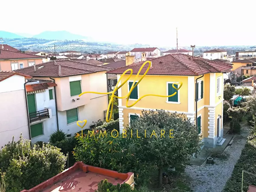 Immagine 3 di Villa in vendita  a San Vincenzo