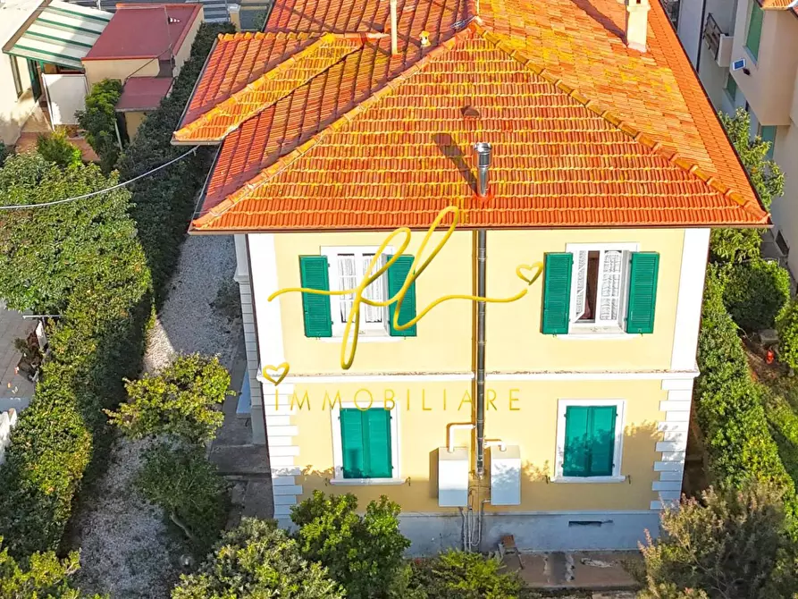 Immagine 4 di Villa in vendita  a San Vincenzo