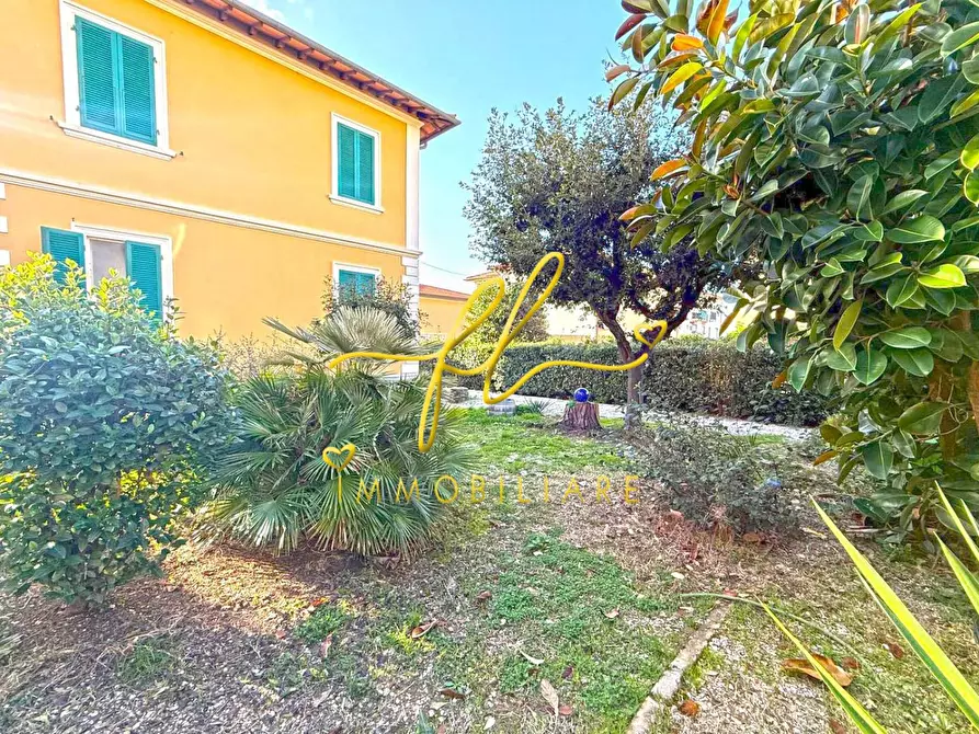 Immagine 27 di Villa in vendita  a San Vincenzo