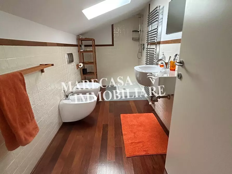 Immagine 31 di Villetta a schiera in vendita  a Castelnuovo Magra