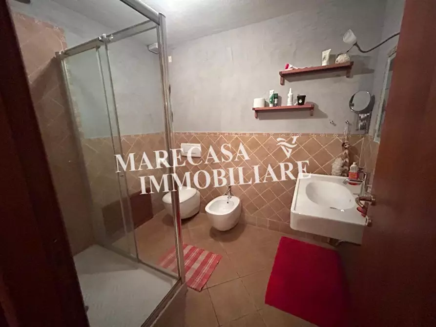 Immagine 18 di Villetta a schiera in vendita  a Castelnuovo Magra