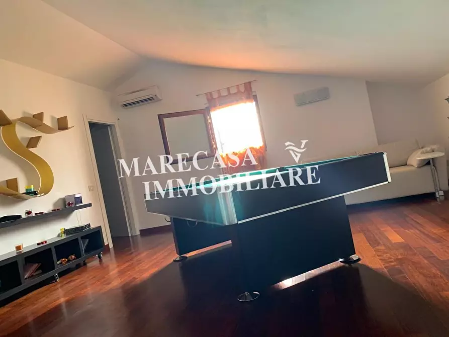 Immagine 17 di Villetta a schiera in vendita  a Castelnuovo Magra