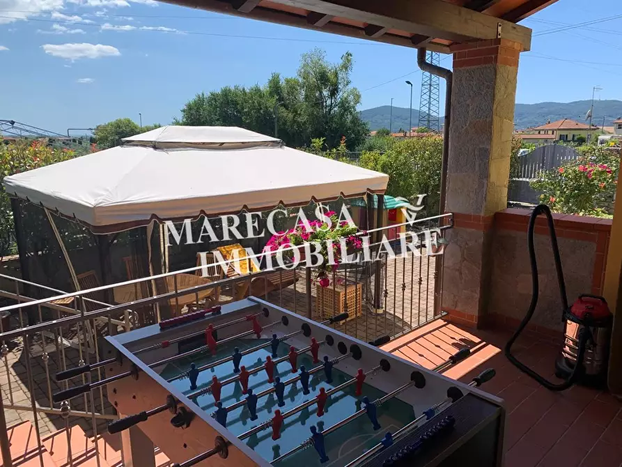 Immagine 9 di Villetta a schiera in vendita  a Castelnuovo Magra