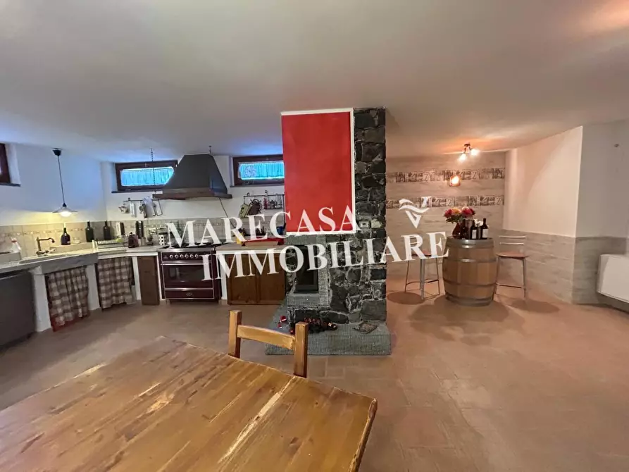 Immagine 27 di Villetta a schiera in vendita  a Castelnuovo Magra