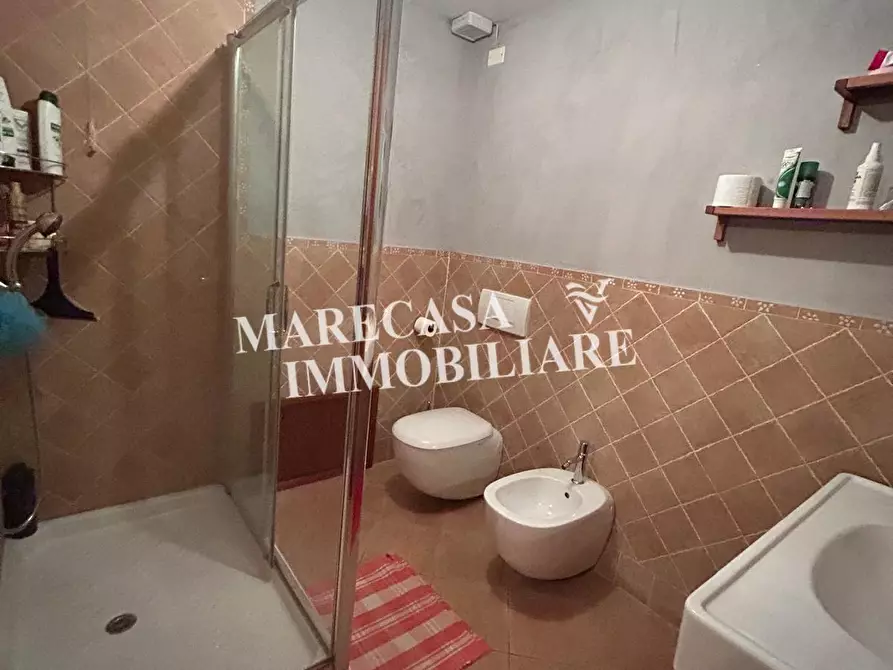 Immagine 19 di Villetta a schiera in vendita  a Castelnuovo Magra