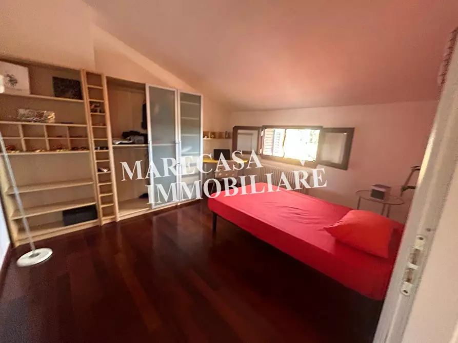 Immagine 36 di Villetta a schiera in vendita  a Castelnuovo Magra