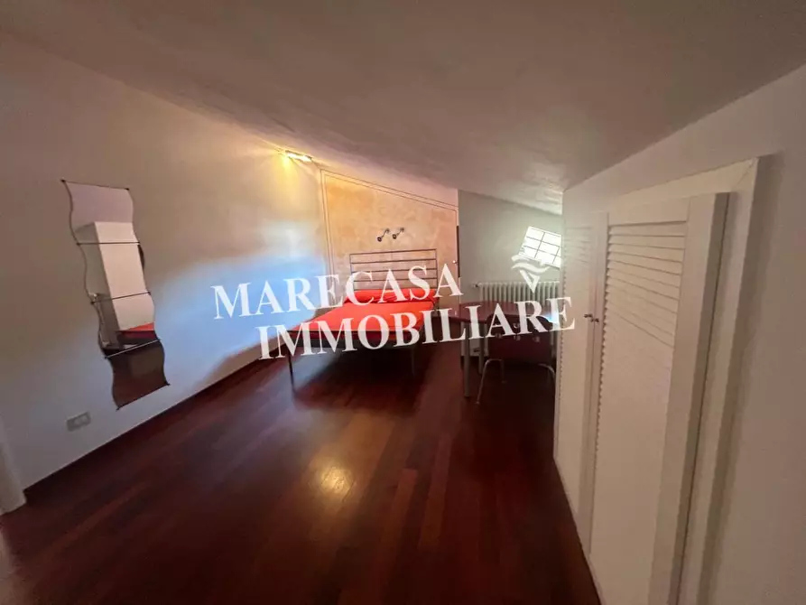 Immagine 33 di Villetta a schiera in vendita  a Castelnuovo Magra