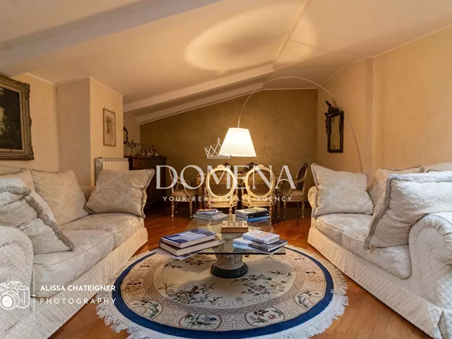 Immagine 9 di Mansarda in vendita  a Siena