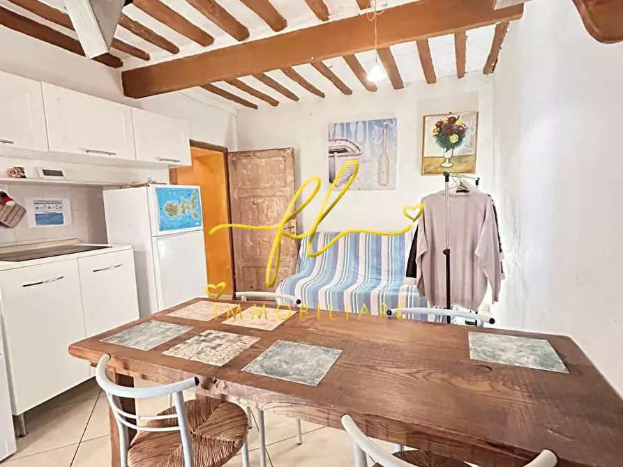 Immagine 7 di Appartamento in vendita  a Rio Nell'elba