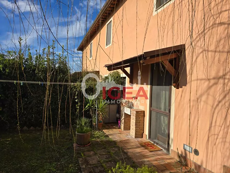 Immagine 10 di Terratetto in vendita  a Certaldo