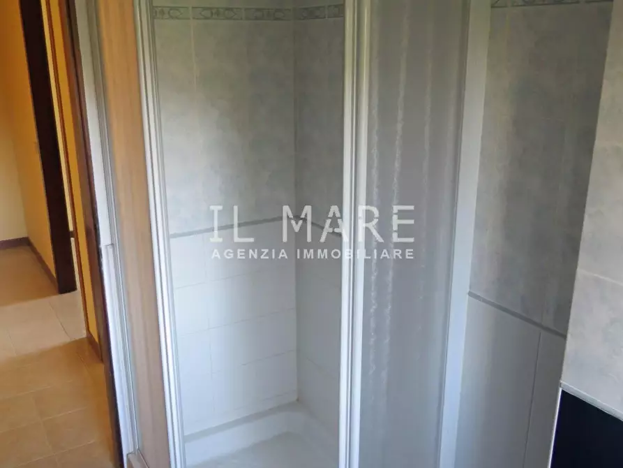 Immagine 12 di Appartamento in vendita  a Massa